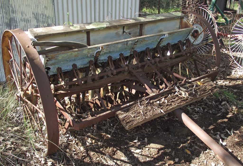 HOBBY FARM CLEARANCE The Auctioneering Co